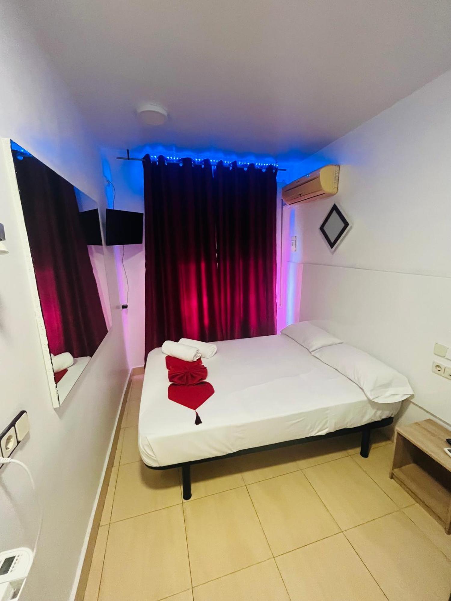 מדריד Hostal Las Vegas מראה חיצוני תמונה